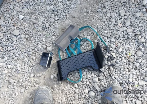 2006 Lexus Ls 430 from USA, damaged, VIN JTHBN36F365043782